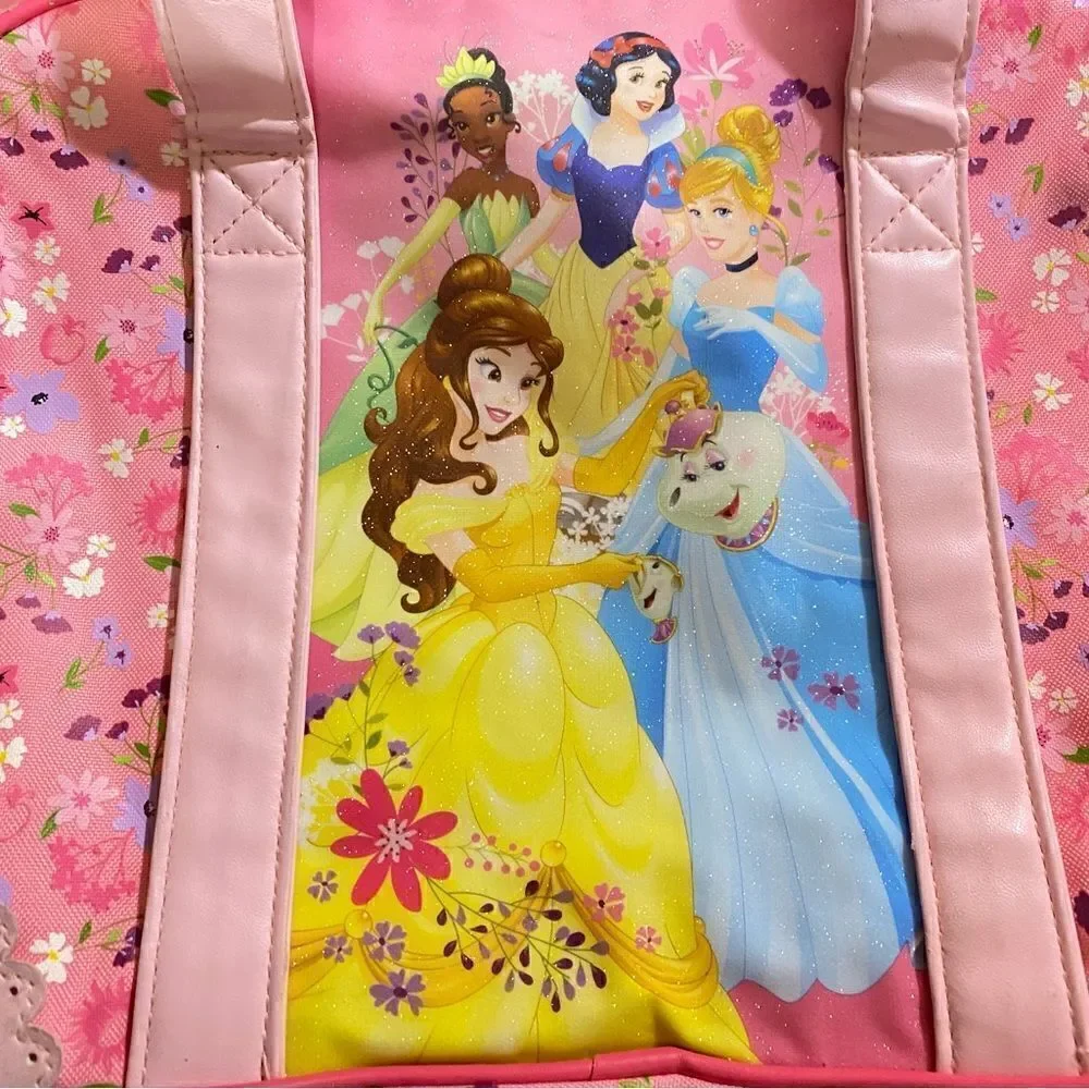 🎀Disney Store Princess LG Pink overnight Duffel bag crossbody 🛍️